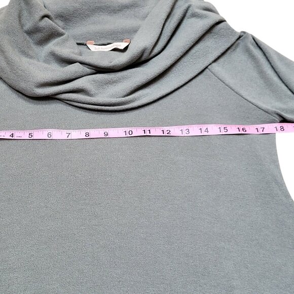 Soft Surroundings Green Cowl Neck Sweater Asymmetrical Hem Womens Size Small - Picture 3 of 8